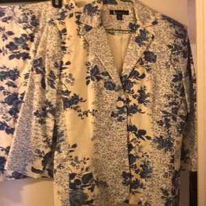 Larry Levine skirt suit size 8
